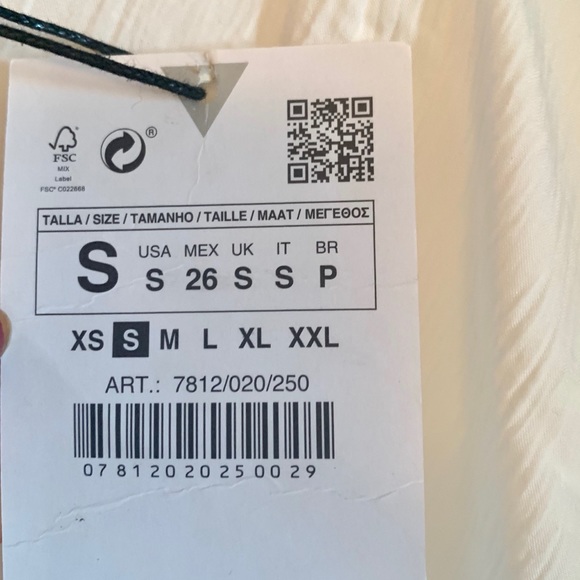 ❌SOLD❌ NWT Zara Textured Midi Dress White - Picture 9 of 9